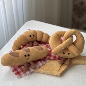 عروسک های پارچه ای