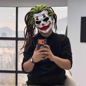 ماسک ها و هلمت ها