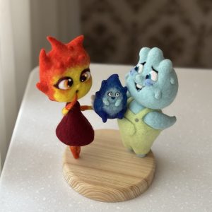 عروسک آب و آتش